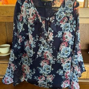 Blue floral bell sleeve blouse, sheer layer, womens size 10, WHBM